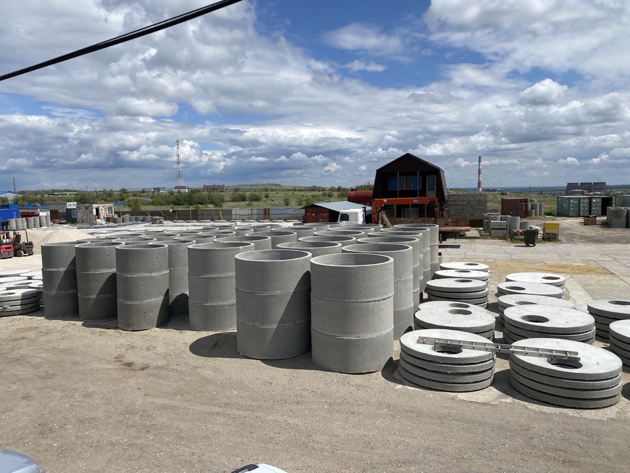 Кольца и крышки собственного производства